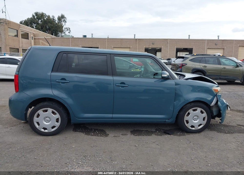 2010 SCION XB VIN: JTLZE4FE0A1104958