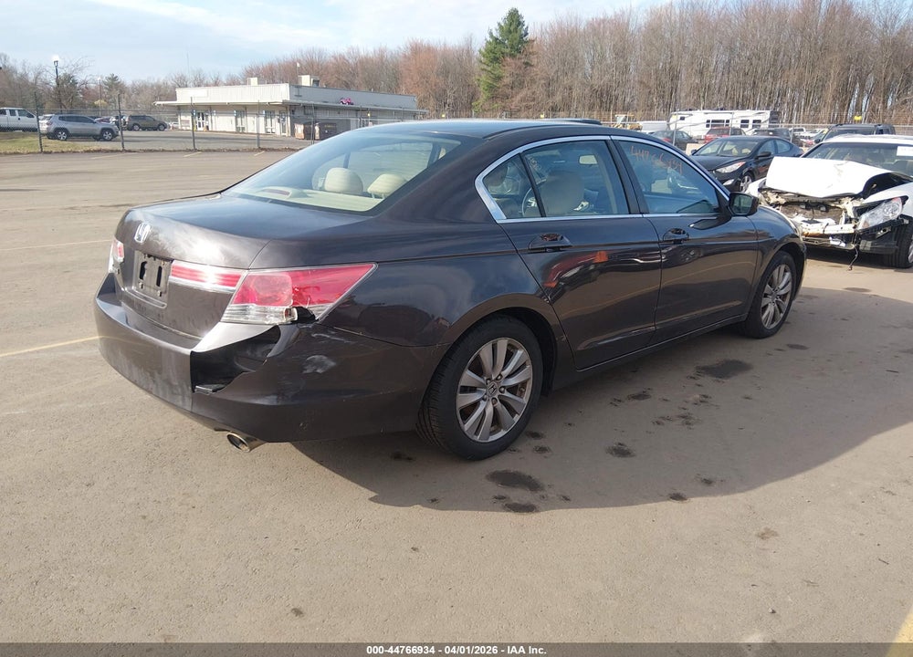 2012 HONDA ACCORD 2.4 EX VIN: 1HGCP2F77CA131483