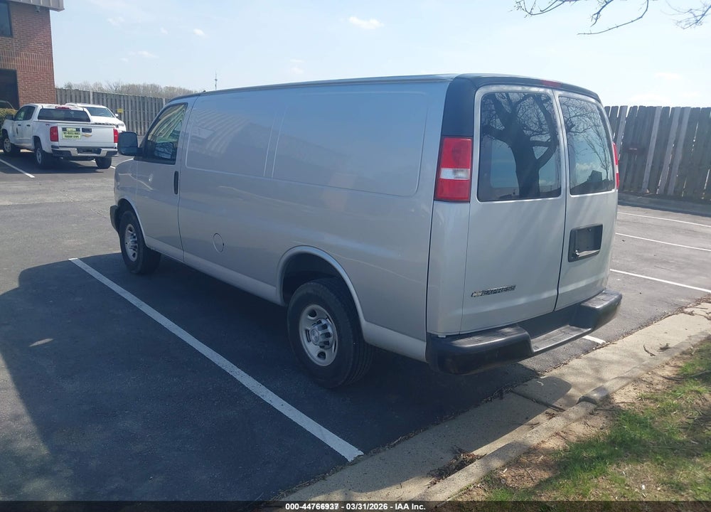 2018 CHEVROLET EXPRESS 2500 WORK VAN VIN: 1GCWGAFG0J1313822