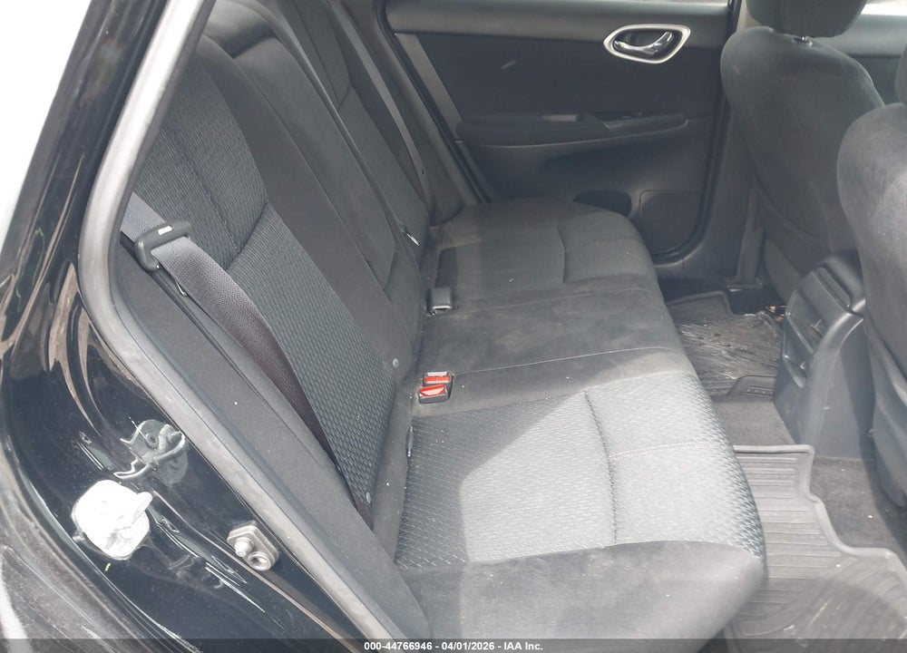 2014 NISSAN SENTRA SR VIN: 3N1AB7AP8EY333341