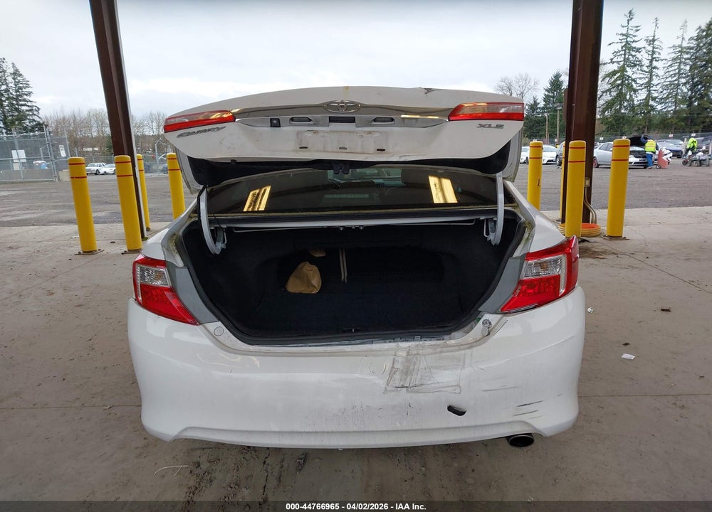 2012 TOYOTA CAMRY XLE VIN: 4T1BF1FK2CU604390