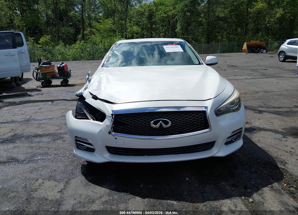 2014 INFINITI Q50 PREMIUM VIN: JN1BV7APXEM674027