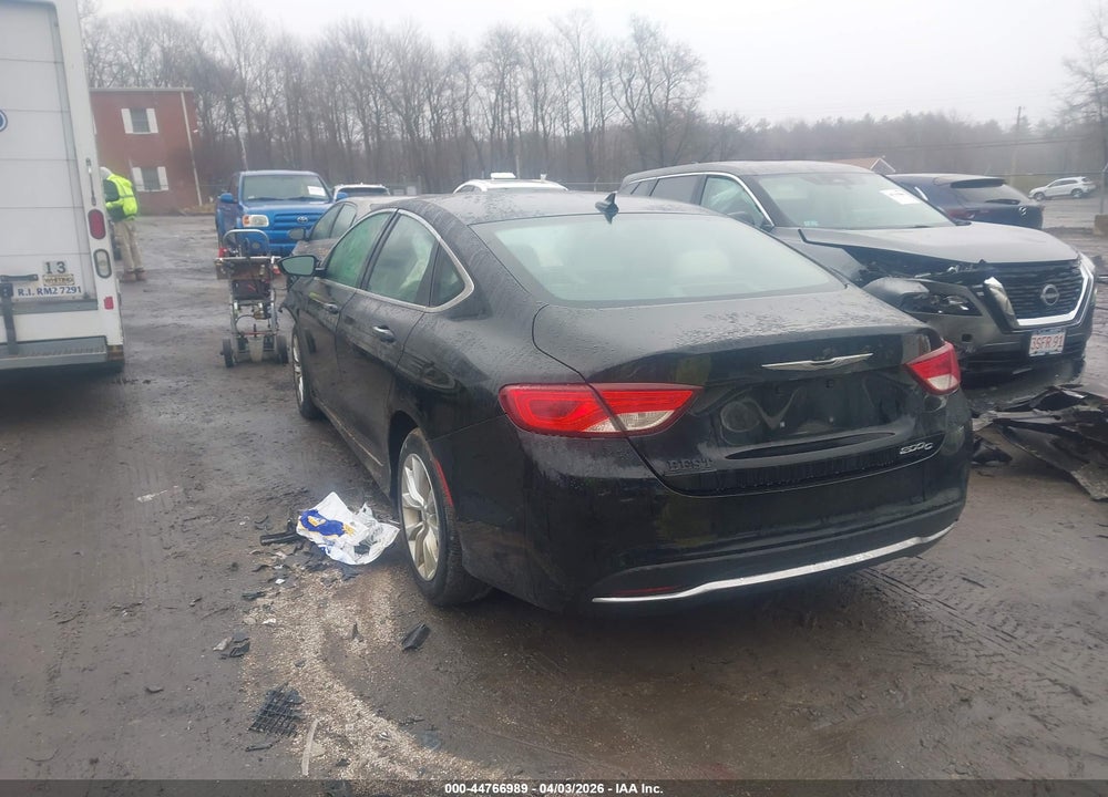 2015 CHRYSLER 200 C VIN: 1C3CCCCB1FN501692