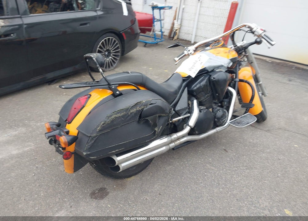 2011 HONDA VT1300 CTA VIN: JH2SC66J3BK000009