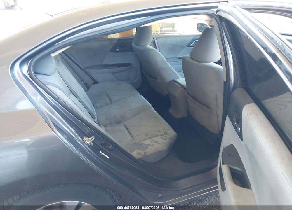 2014 HONDA ACCORD LX VIN: 1HGCR2F31EA218600