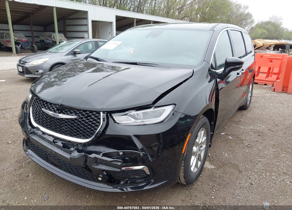 2026 CHRYSLER PACIFICA SELECT VIN: 2C4RC1BG4TR235557
