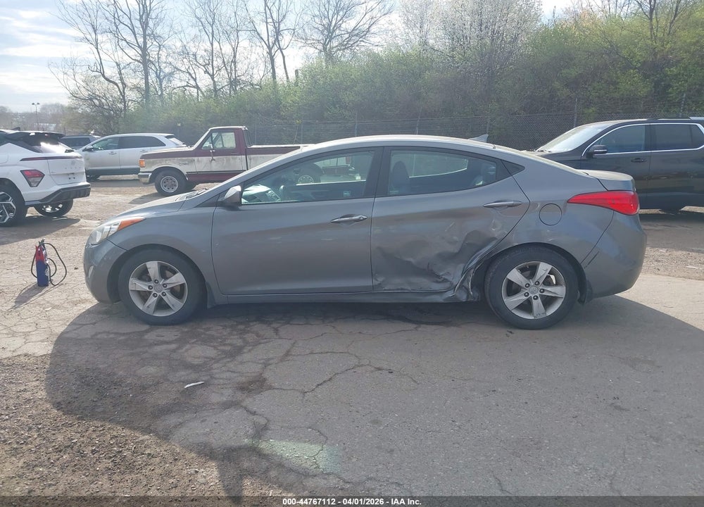 2013 HYUNDAI ELANTRA GLS VIN: 5NPDH4AE8DH306786