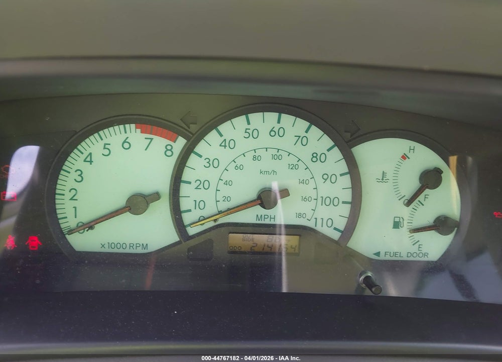 2004 TOYOTA COROLLA LE VIN: 2T1BR32E84C275118
