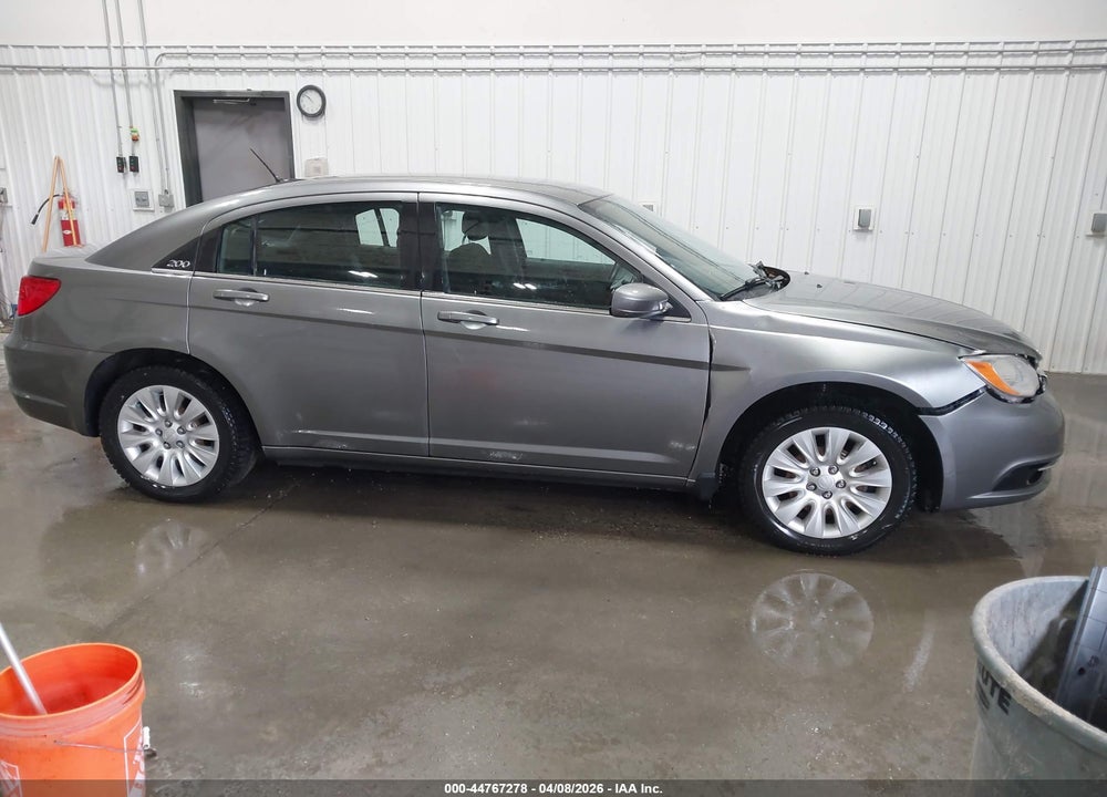 2012 CHRYSLER 200 LX VIN: 1C3CCBAB6CN222523