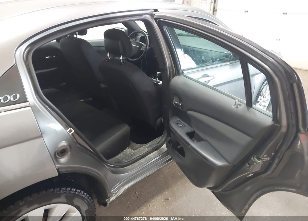 2012 CHRYSLER 200 LX VIN: 1C3CCBAB6CN222523