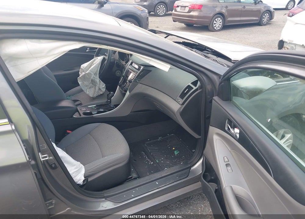 2013 HYUNDAI SONATA GLS VIN: 5NPEB4AC8DH531004