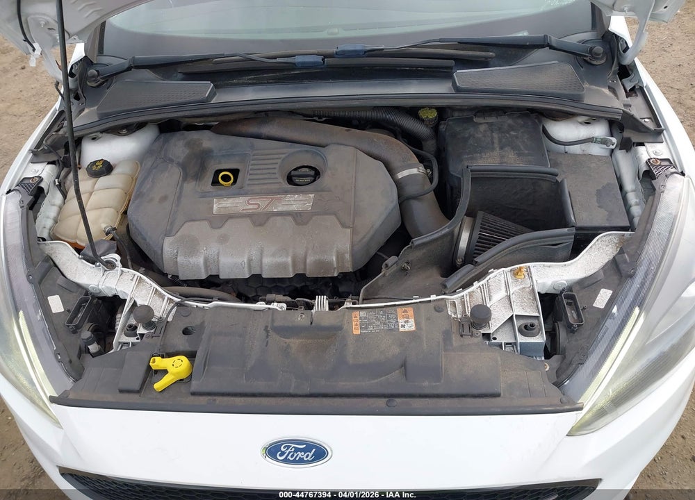 2016 FORD FOCUS ST VIN: 1FADP3L9XGL342661