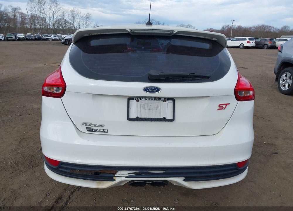 2016 FORD FOCUS ST VIN: 1FADP3L9XGL342661