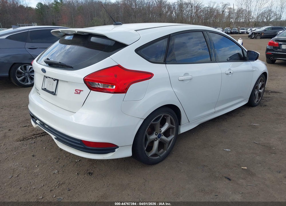 2016 FORD FOCUS ST VIN: 1FADP3L9XGL342661
