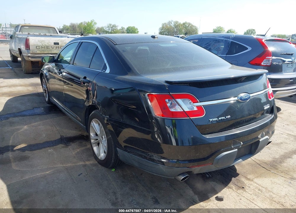 2010 FORD TAURUS SHO VIN: 1FAHP2KT1AG130983