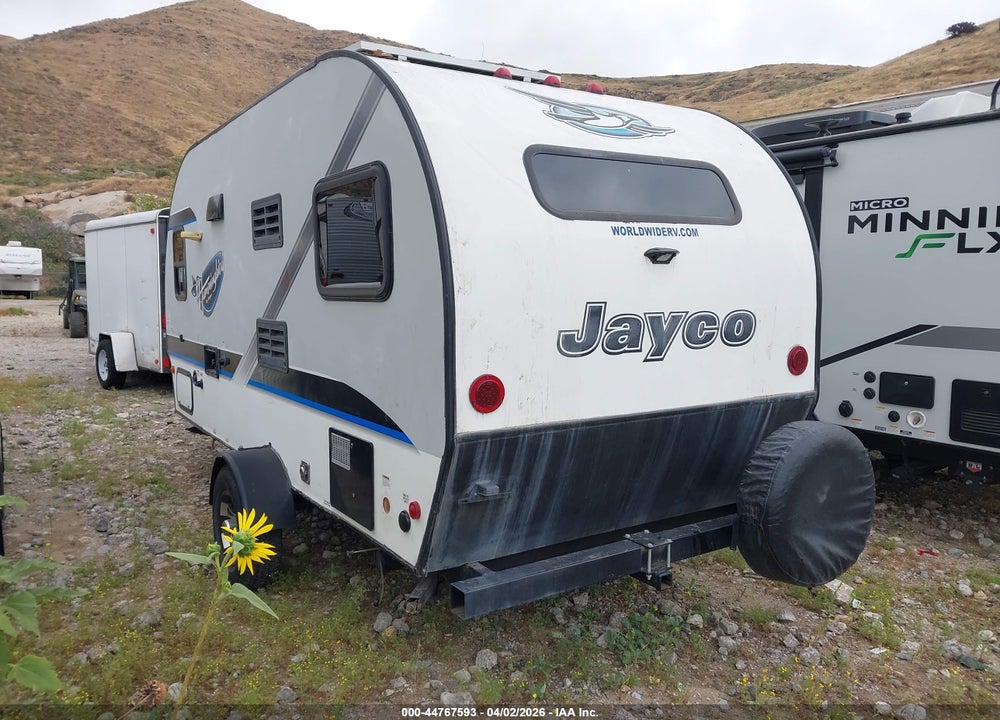 2018 JAYCO TRAILER VIN: 1UJBJ0AH8J13D0132