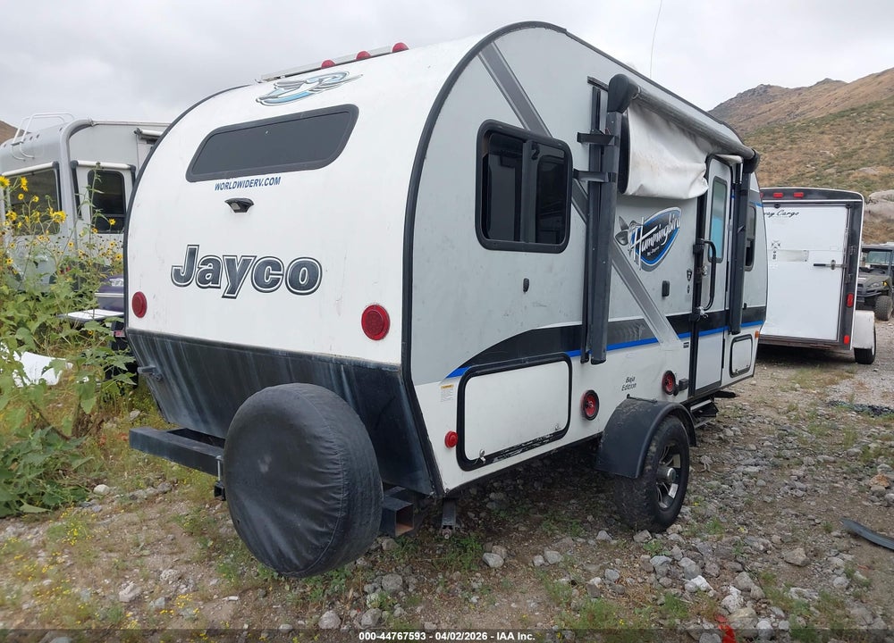 2018 JAYCO TRAILER VIN: 1UJBJ0AH8J13D0132