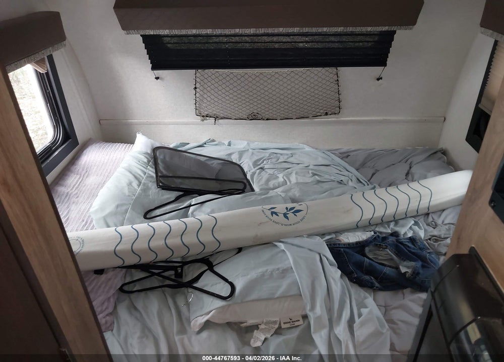 2018 JAYCO TRAILER VIN: 1UJBJ0AH8J13D0132