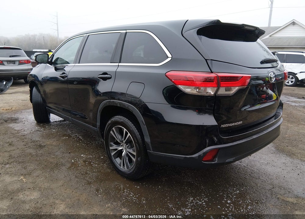 2019 TOYOTA HIGHLANDER LE VIN: 5TDZARFH1KS059435