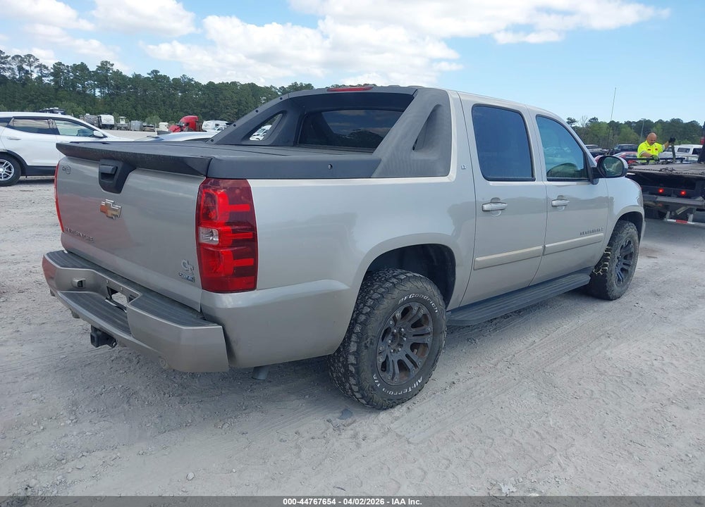 2008 CHEVROLET AVALANCHE 1500 LT VIN: 3GNEC12008G270683