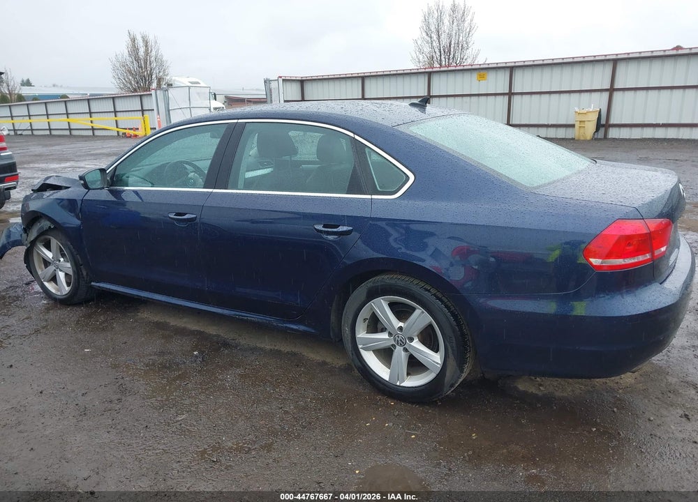 2012 VOLKSWAGEN PASSAT 2.5L SE VIN: 1VWBP7A3XCC106641