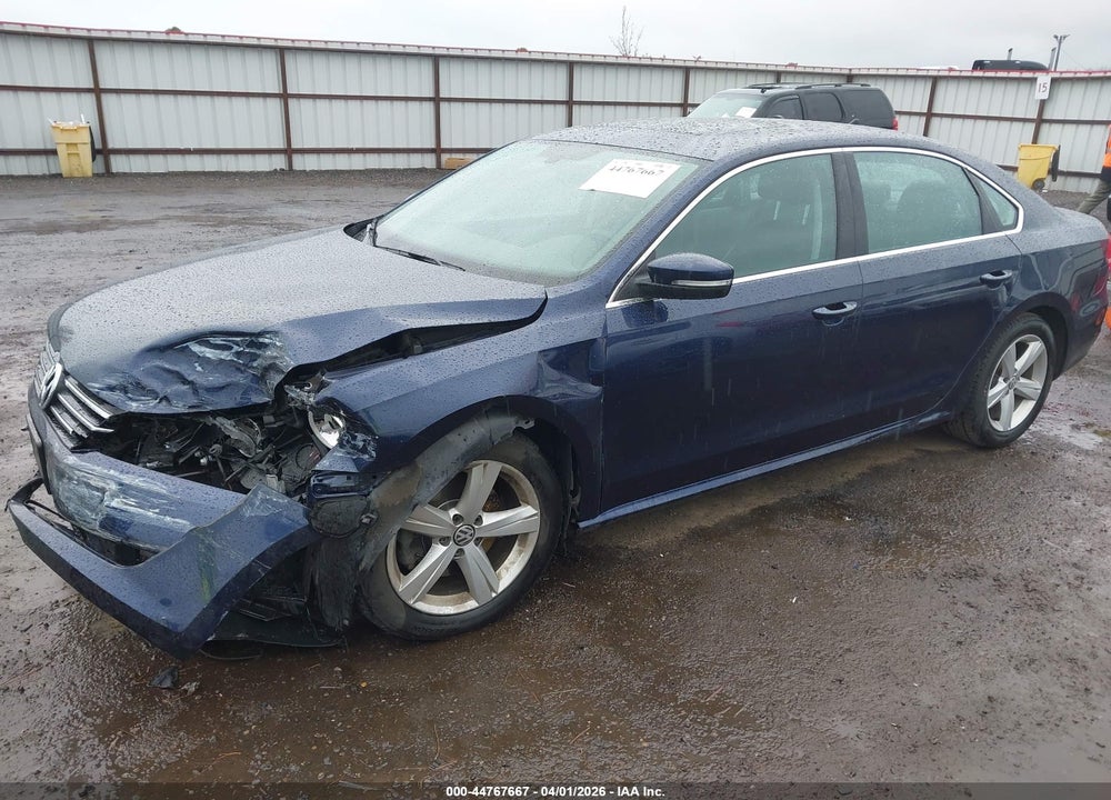 2012 VOLKSWAGEN PASSAT 2.5L SE VIN: 1VWBP7A3XCC106641
