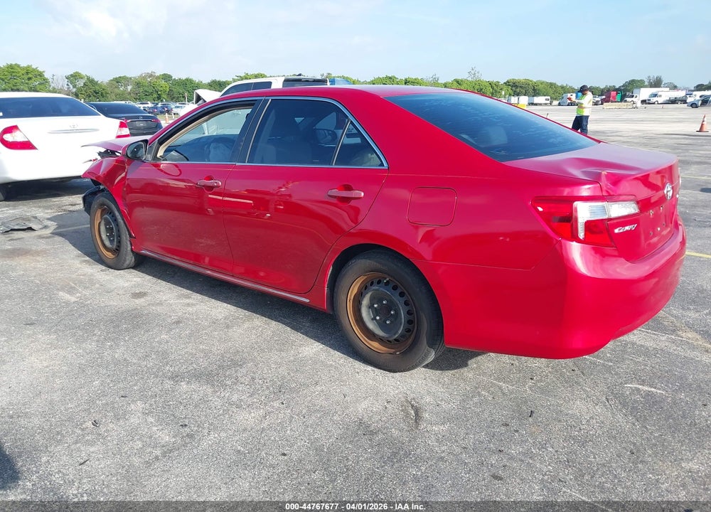 2014 TOYOTA CAMRY LE VIN: 4T1BF1FK4EU807901