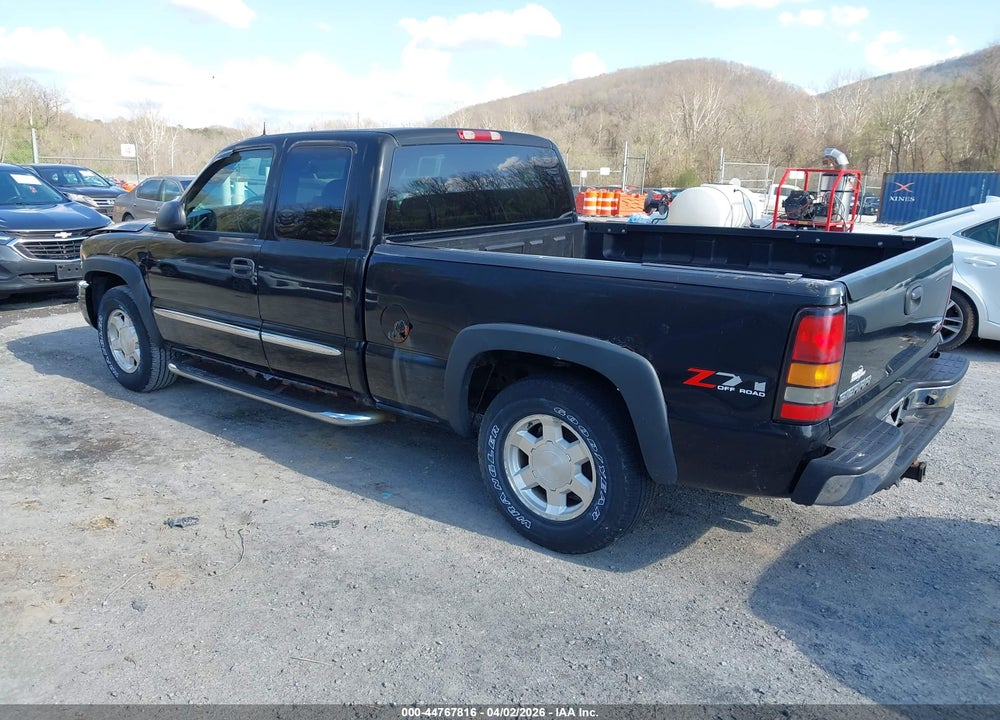 2005 GMC SIERRA 1500 SLE VIN: 1GTEK19Z35Z307446