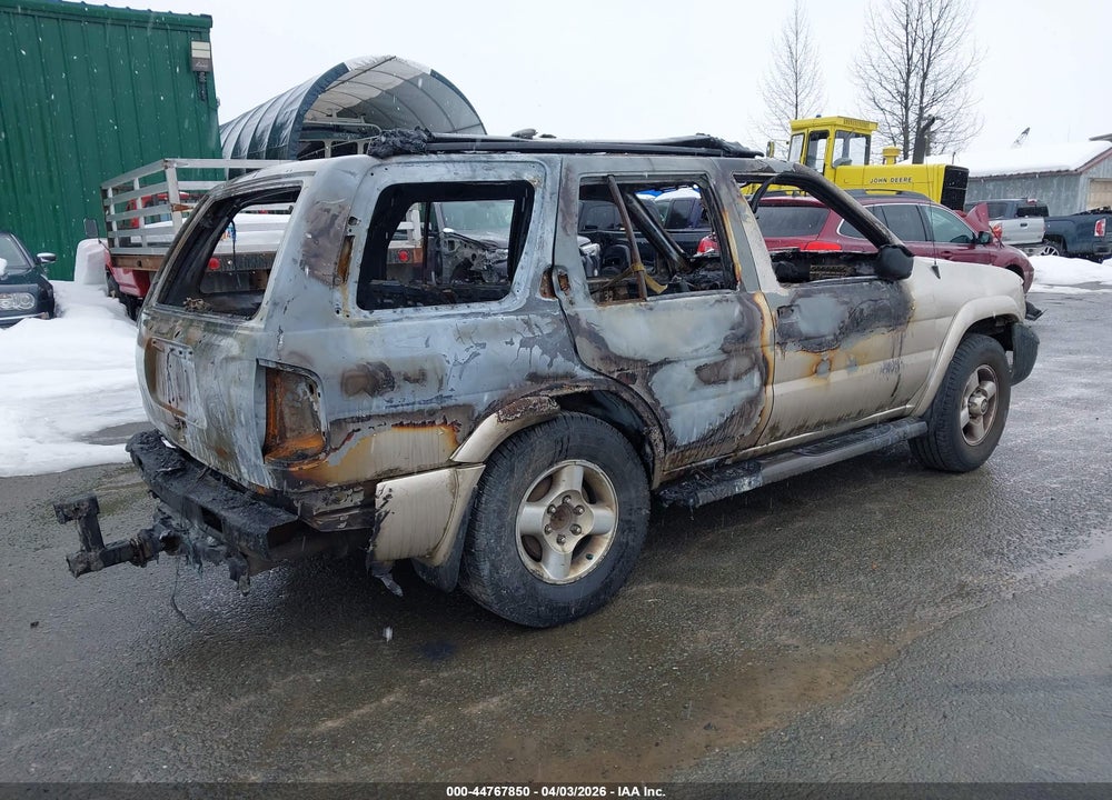 2003 NISSAN PATHFINDER SE VIN: JN8DR09Y93W817103