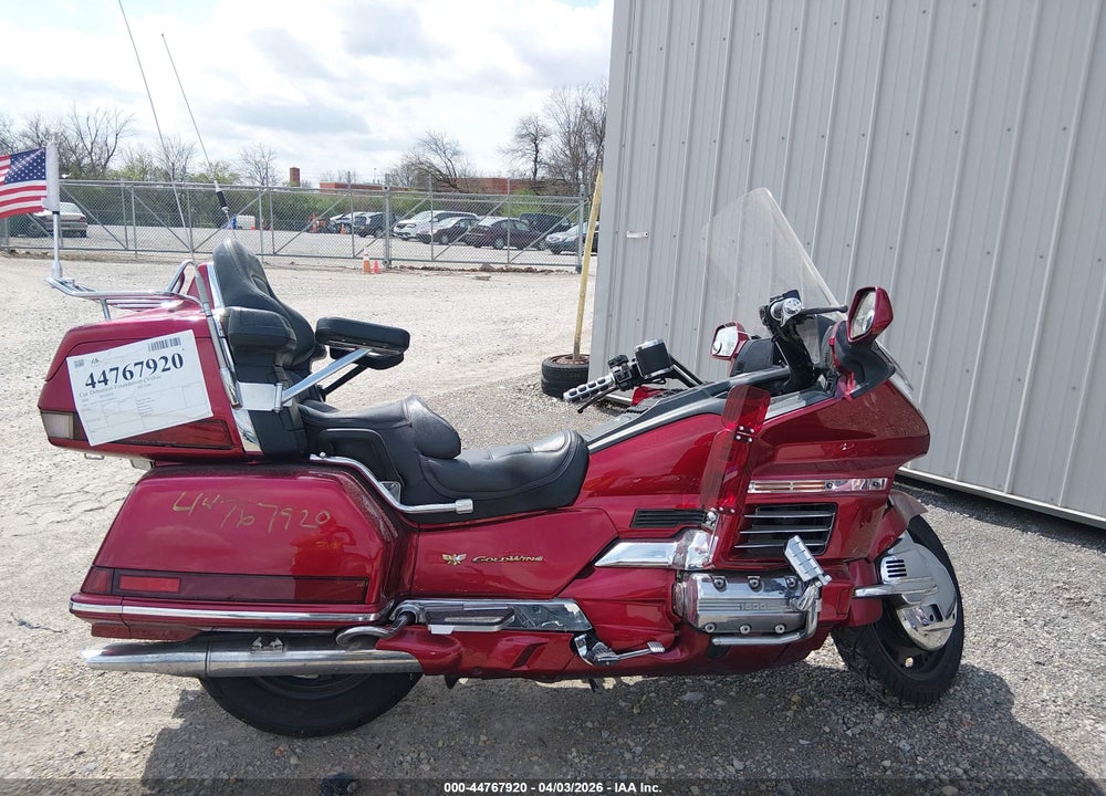 2000 HONDA GL1500 A VIN: 1HFSC220XYA200016