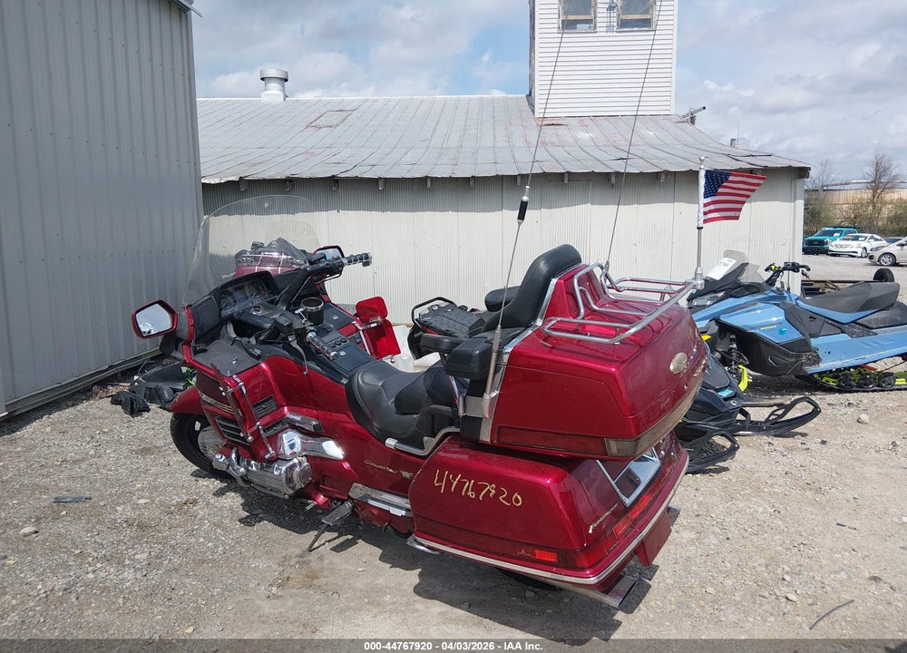 2000 HONDA GL1500 A VIN: 1HFSC220XYA200016