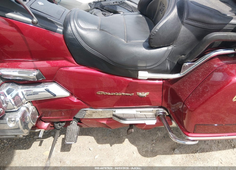 2000 HONDA GL1500 A VIN: 1HFSC220XYA200016