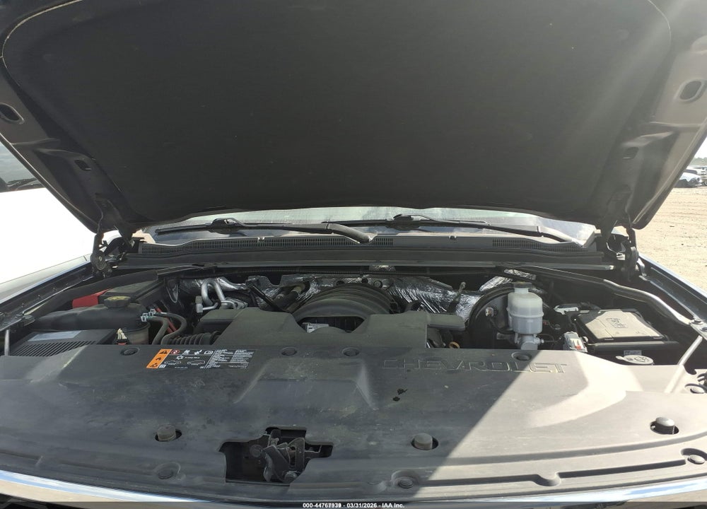 2018 CHEVROLET SUBURBAN LS VIN: 1GNSKGKC2JR101158
