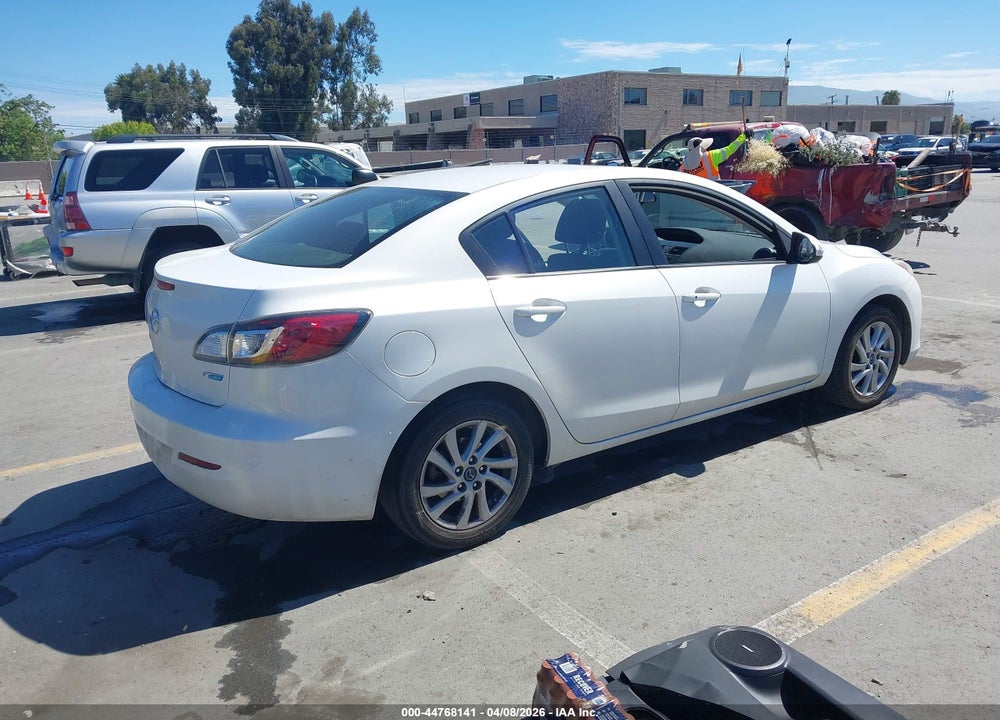 2013 MAZDA 3 I TOURING VIN: JM1BL1V78D1827529