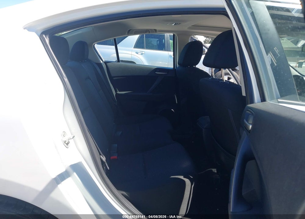 2013 MAZDA 3 I TOURING VIN: JM1BL1V78D1827529