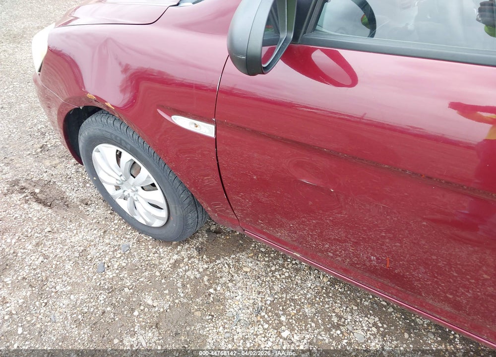 2007 HYUNDAI ACCENT GS VIN: KMHCM36C97U054125
