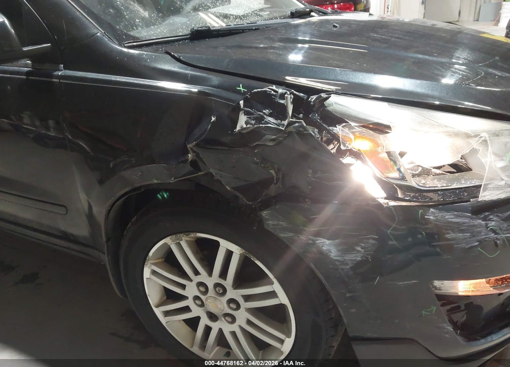 2014 CHEVROLET TRAVERSE 2LT VIN: 1GNKVHKD2EJ348237