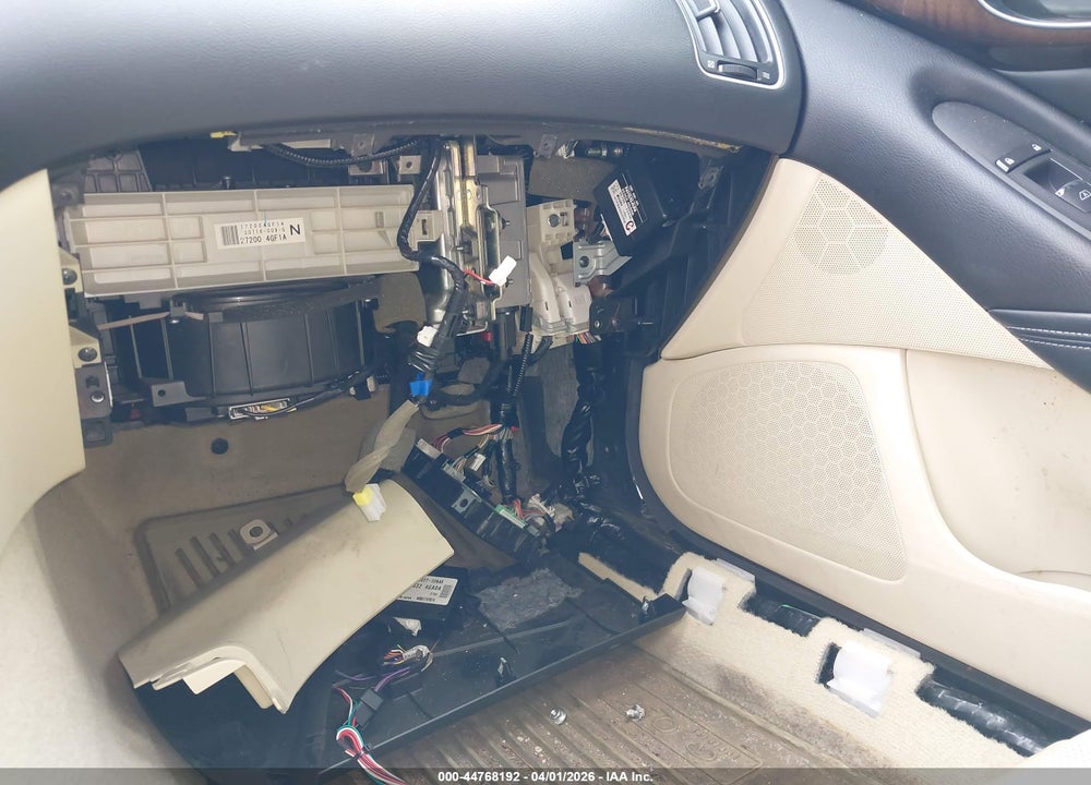 2014 INFINITI Q50 PREMIUM VIN: JN1BV7AR0EM688942