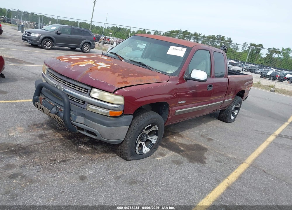 2000 CHEVROLET SILVERADO 1500 LS VIN: 1GCEK19TXYE415828