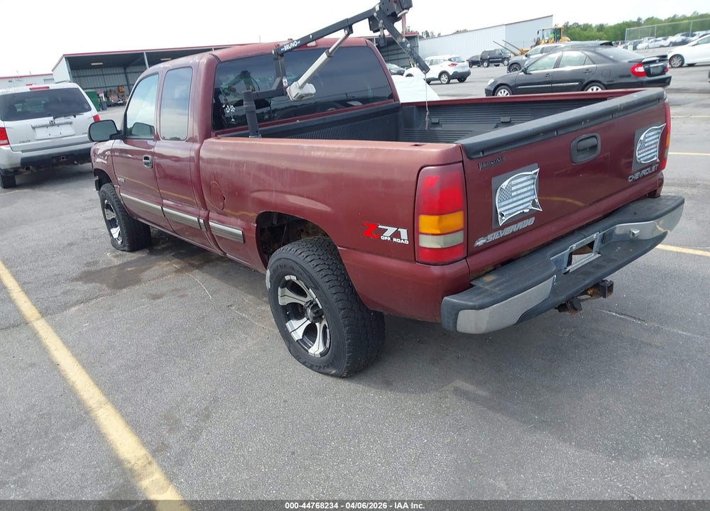2000 CHEVROLET SILVERADO 1500 LS VIN: 1GCEK19TXYE415828
