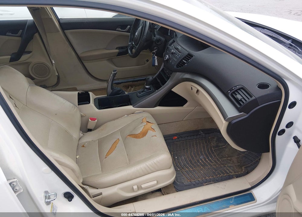 2009 ACURA TSX VIN: JH4CU26689C024145