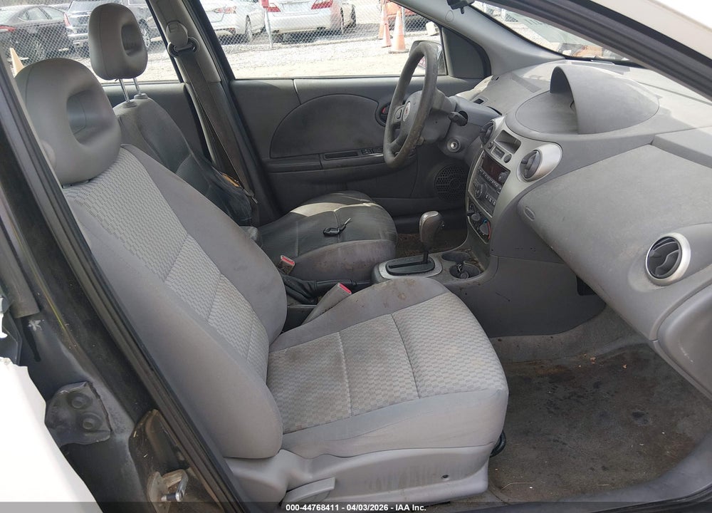 2007 SATURN ION 2 VIN: 1G8AJ55FX7Z209550