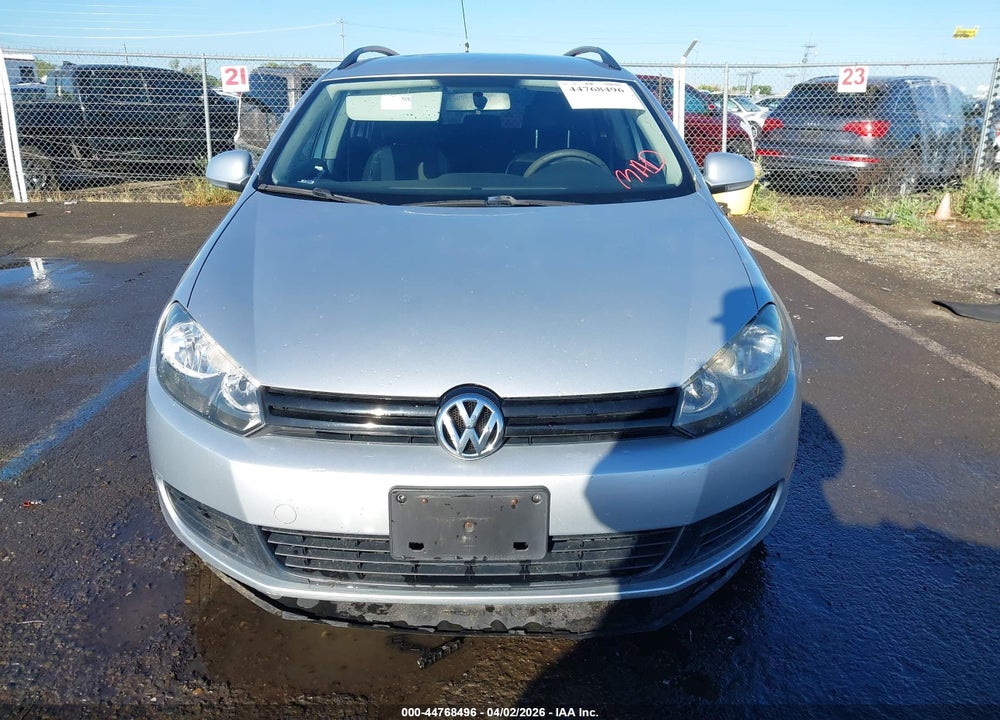 2014 VOLKSWAGEN JETTA SPORTWAGEN 2.5L S VIN: 3VWPP7AJ2EM600840