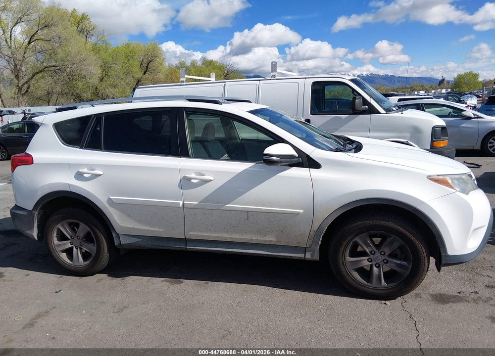 2014 TOYOTA RAV4 XLE VIN: JTMRFREV7EJ012355