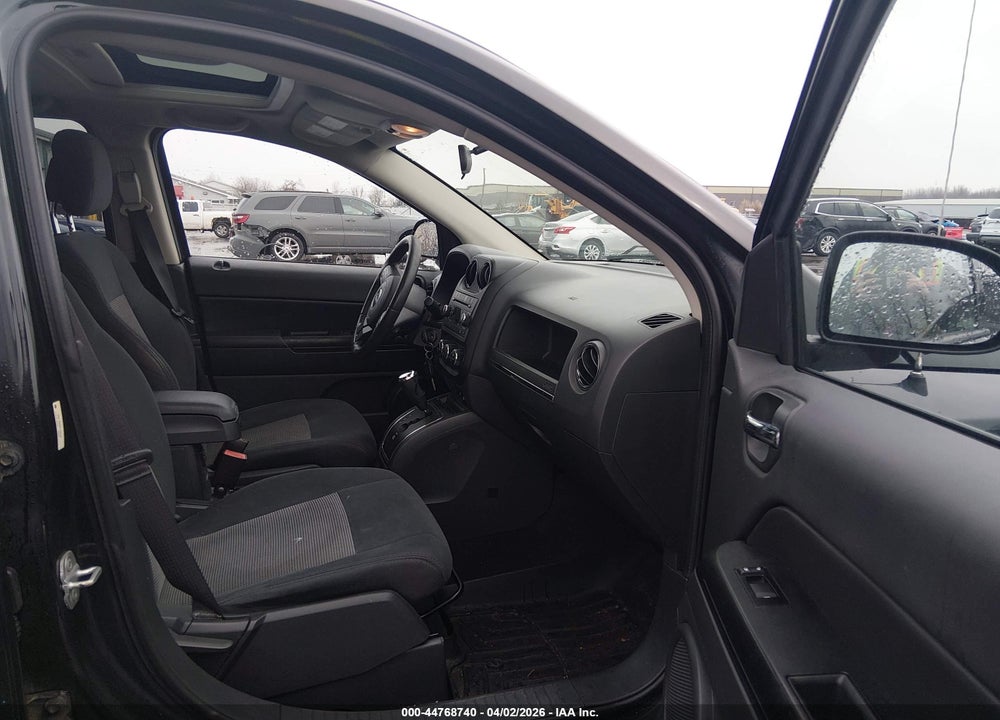2011 JEEP COMPASS VIN: 1J4NF1FB8BD164444