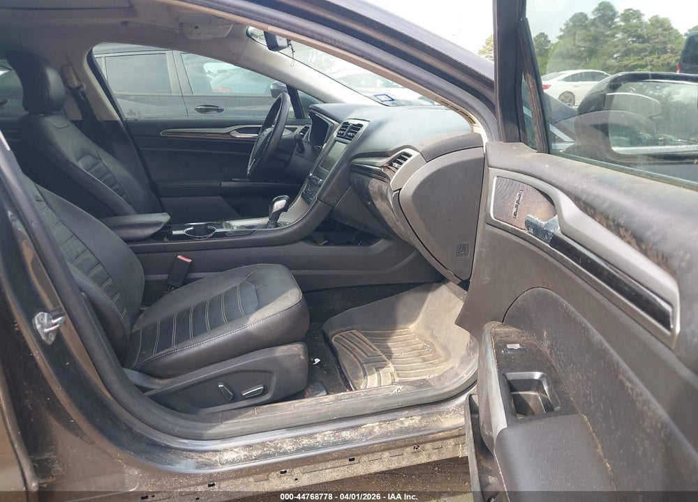 2016 FORD FUSION SE VIN: 3FA6P0HD2GR143304
