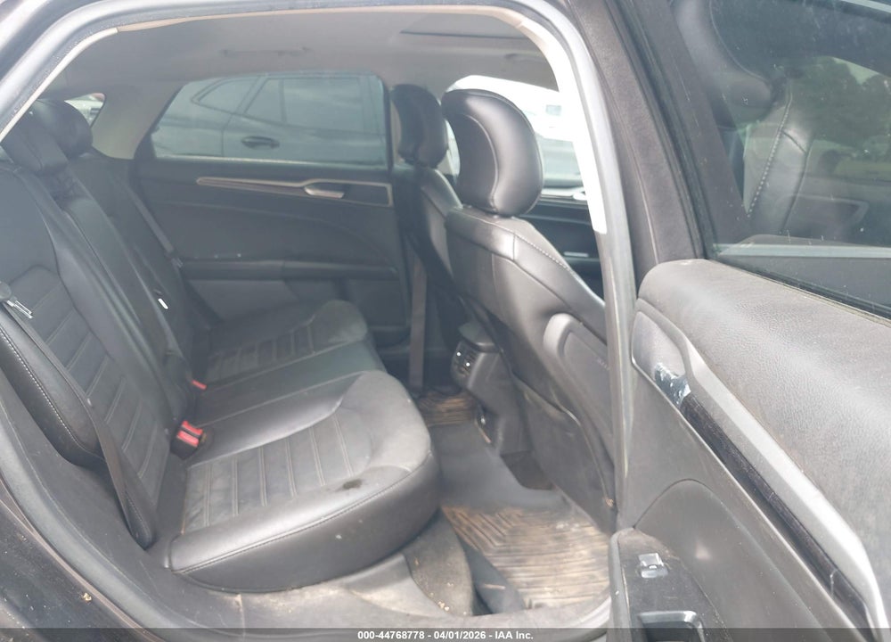 2016 FORD FUSION SE VIN: 3FA6P0HD2GR143304