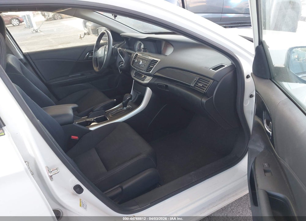 2014 HONDA ACCORD SPORT VIN: 1HGCR2F53EA081063