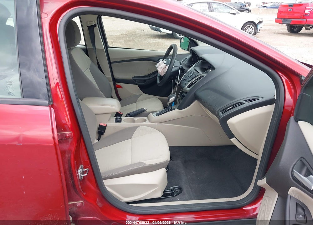 2013 FORD FOCUS SE VIN: 1FADP3K26DL235252