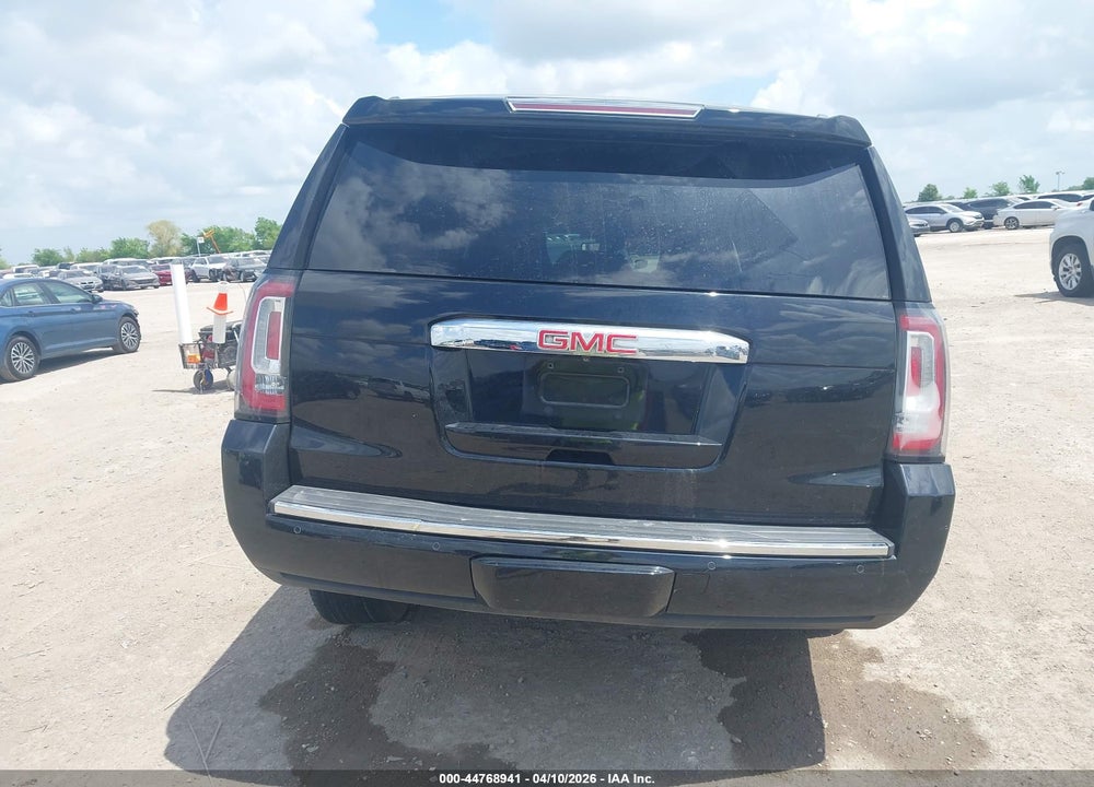 2015 GMC YUKON XL 1500 DENALI VIN: 1GKS2JKJ6FR638969